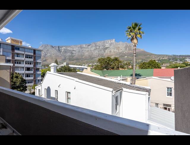 1 BEDROOM FLAT TO LET IN GARDENS